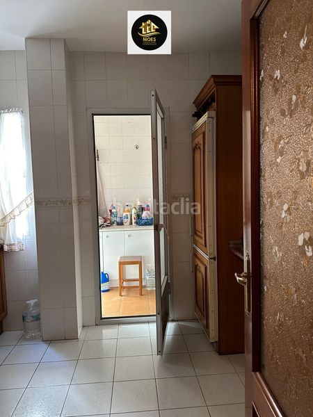 Foto b18433d3-ed98-454a-81df-c3e5ca684acb. Pis amb calefacció aparcament a Bailén