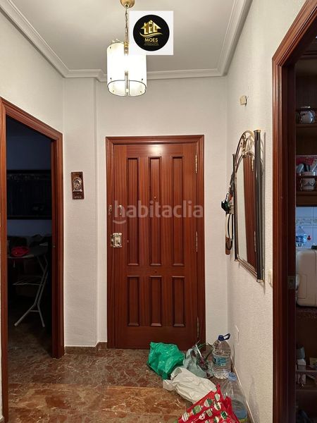 Foto f8a654d0-0b94-451c-b8f0-24b042eedec3. Pis amb calefacció aparcament a Bailén