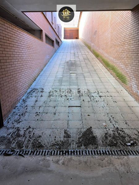 Foto 0fb0aec2-d911-4182-86a3-e35ca842d98a. Edifici a Centro ciudad Linares