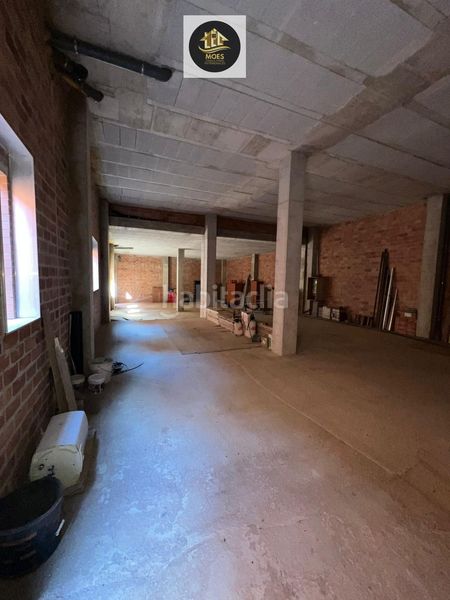 Foto 80a3d587-791c-4856-bc4c-61552bc362dd. Edifici a Centro ciudad Linares