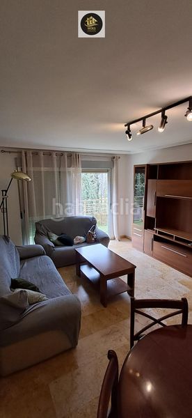 Foto 0e0eb2f4-63a1-48de-b929-e14800fabb8a. Pis amb aparcament piscina a Hospital Jaén