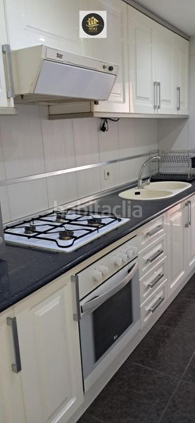 Foto 18b9c32f-9ca4-4ac3-9334-ddebfd0a4aee. Pis amb aparcament piscina a Hospital Jaén