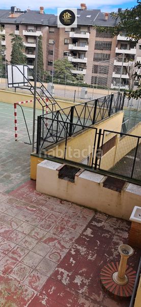 Foto 638059c0-02cb-4e5d-be7c-5f6232dadb48. Pis amb aparcament piscina a Hospital Jaén