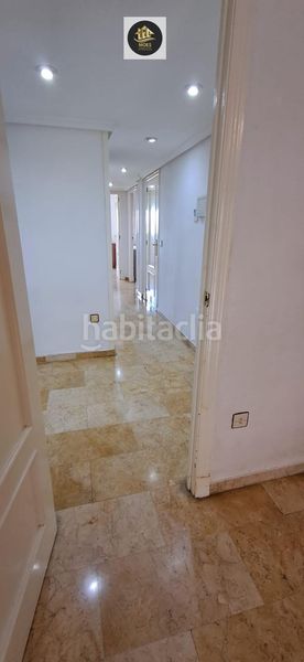 Foto fdea2290-7769-4292-abfb-018bc51d1242. Pis amb aparcament piscina a Hospital Jaén