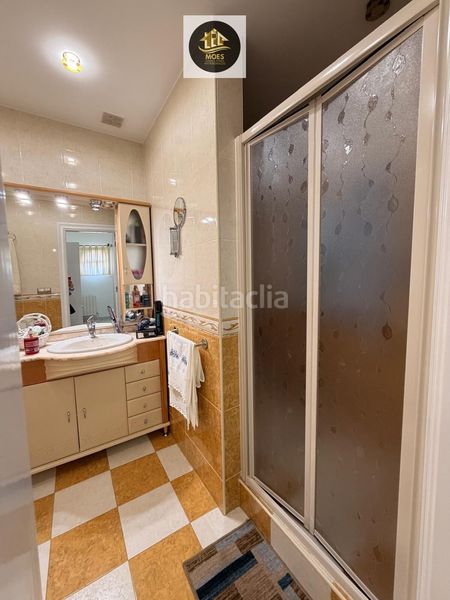 Foto 5271c99d-b6c3-4cb3-8335-b2c6ee9bcf20. Casa amb aparcament a Renfe - Bulevar 1ª y 2ª Fase Jaén