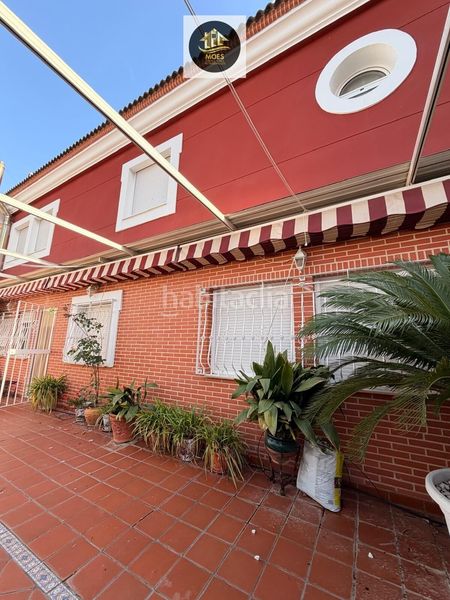 Foto 7148d0ac-05f0-472f-b575-5da9ff06cd61. Casa amb aparcament a Renfe - Bulevar 1ª y 2ª Fase Jaén