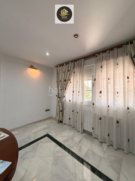 Foto cb4898a9-299a-4a2c-b171-954a179f6d97. Casa amb aparcament a Renfe - Bulevar 1ª y 2ª Fase Jaén