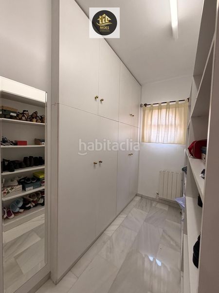 Foto cc09c516-5bf8-4d92-89c5-1de2a8b6d147. Casa amb aparcament a Renfe - Bulevar 1ª y 2ª Fase Jaén