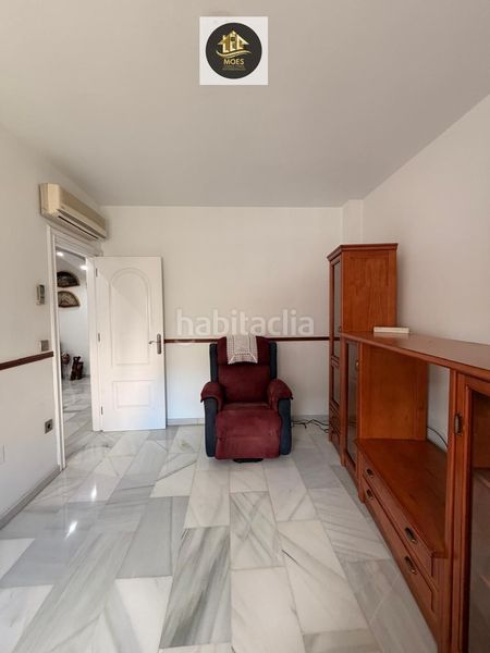 Foto e178acda-74be-4b9e-9803-bfc6e3e4e2f1. Casa amb aparcament a Renfe - Bulevar 1ª y 2ª Fase Jaén