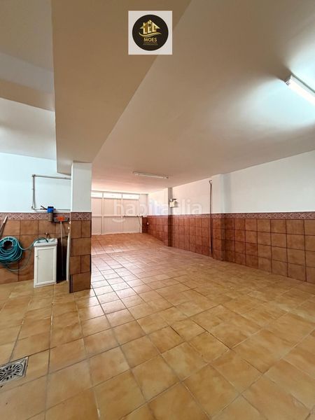 Foto eef18127-3ab9-4590-ab73-0e3ace6856f8. Casa amb aparcament a Renfe - Bulevar 1ª y 2ª Fase Jaén