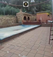 Xalet a Torredonjimeno. Chalet en los villares