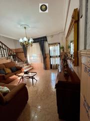 Casa in Santa Isabel. Casa en el gran eje