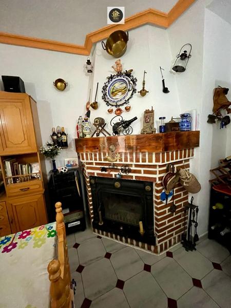 Foto c956a48b-f239-4bee-bead-53f1429f08d6. Casa amb calefacció aparcament a Santa Isabel Jaén