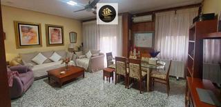 Appartement à Andújar. Piso en zona los hornos