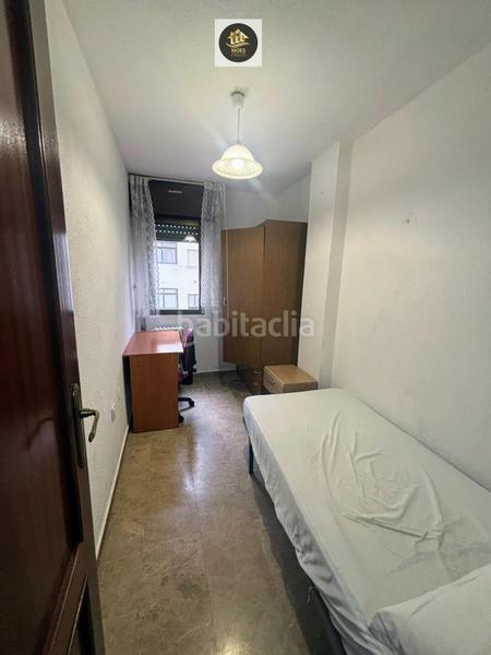 Foto f5b804dc-b0fb-47d4-8bc2-63e9bbf53d8d. Location appartement dans Hospital Jaén