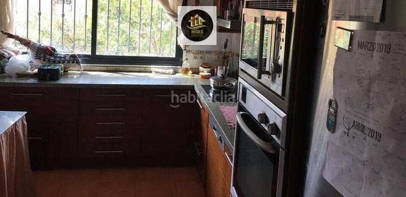 Foto a4528b3a-7162-46bb-9217-4798a3347330. Chalet  en la yedra en Baeza