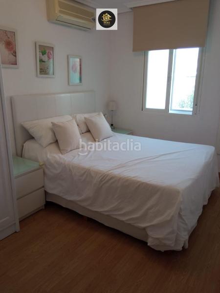 Foto c97f8f8c-fe0f-4b8e-8ebe-f6a32aaaa753. Piso  en santa isabel en Hospital Jaén