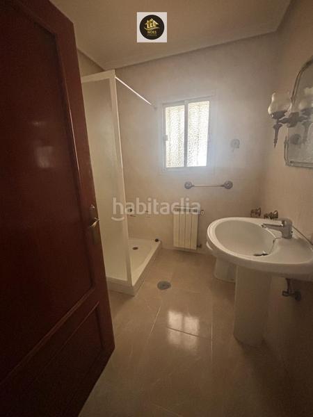 Foto 36bbb655-5924-437d-a4a1-48364e50637a. Maison avec chauffage parking dans Peñamefecit - Avda Barcelona Jaén