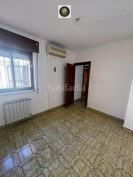 Foto fb0c608a-b654-46d2-a3b6-3dbe9a829a22. Maison avec chauffage parking dans Peñamefecit - Avda Barcelona Jaén