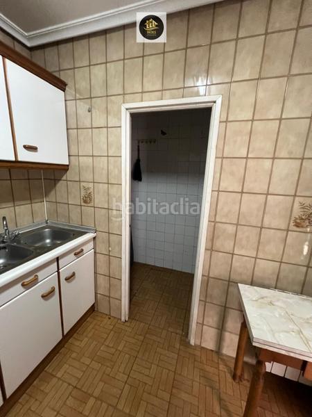 Foto 9d119b6b-6d3f-4cf2-a056-c2c69ef3def4. Haus mit heizung in Peñamefecit - Avda Barcelona Jaén