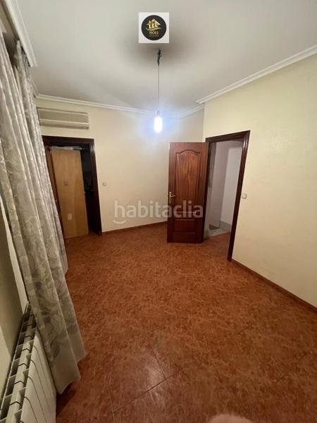 Foto e7f8f858-60fd-439a-81f9-4651d3784463. Haus mit heizung in Peñamefecit - Avda Barcelona Jaén