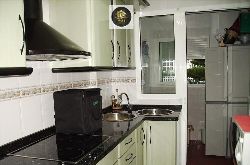 Foto 7241f733-7500-4e86-b6b9-8e45085f331f. Chalet with pool in Almerimar Ejido (El)