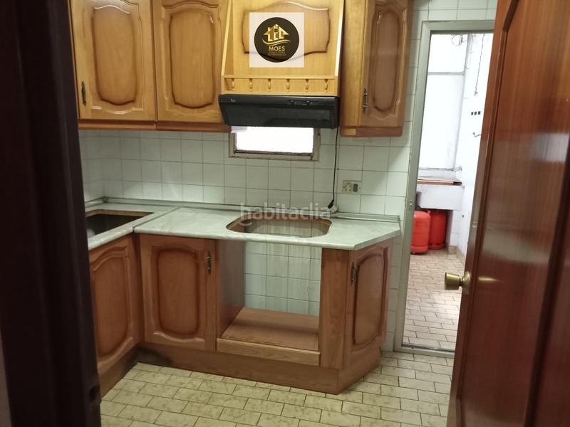 Foto b829d9b4-8a84-4fb5-87ed-e498953e2075. Flat with parking in Avda de Madrid - Pº de la Estación Jaén