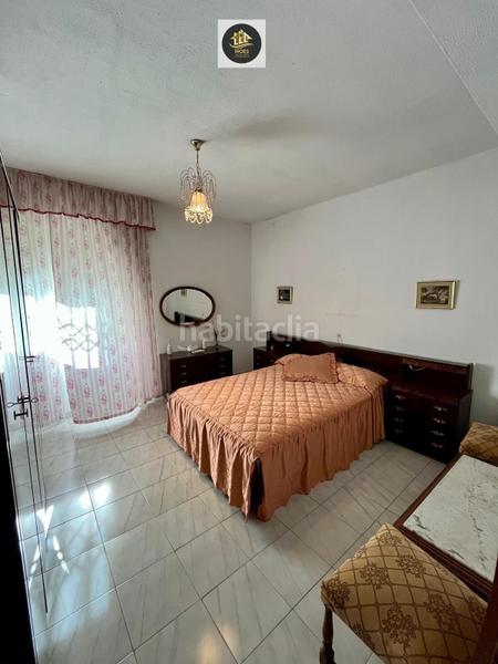 Foto fe3a3ca1-ce40-4461-a004-10c0ee41b33b. Casa a Santa Isabel Jaén