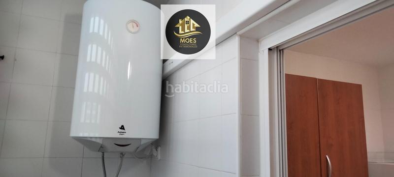 Foto e1fee938-392c-4c17-9456-5a20e28624d8. Location appartement avec parking piscine dans Almerimar Ejido (El)