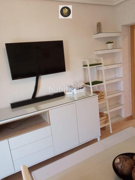 Foto 1e09e18d-df1e-4137-84b8-cfd7c0acb6c2. Piso  en santa isabel en Hospital Jaén