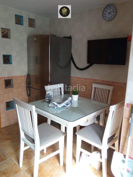 Foto 2ef1bd7e-fe3c-48b3-aaf5-93390f9bfce6. Piso  en santa isabel en Hospital Jaén