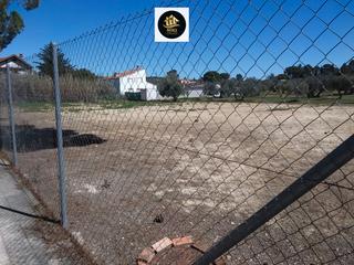 Terreno residencial en Baeza. Solar en la yedra