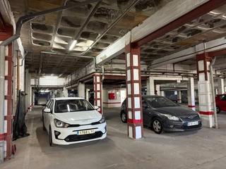 Location Parking voiture à Ernesto sarti 4