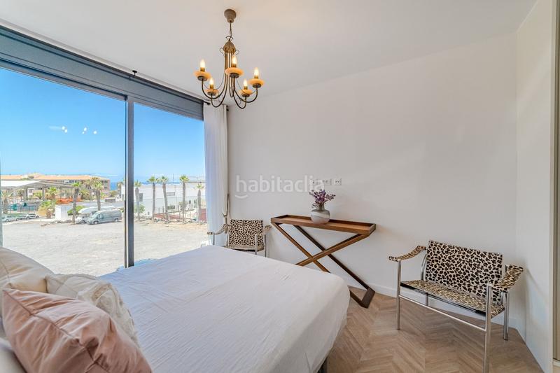Foto a458d11a-8836-4b20-8c26-c0d1f19b0059. Casa en pleamar 38 chalet adosado en playa san juan en Guía de Isora