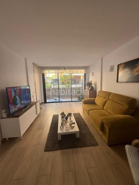 Foto 174c60fa-cabb-405b-a7db-9b99692b5555. Apartamento  reformado en venta en el prestigioso residencial torreón, en Adeje