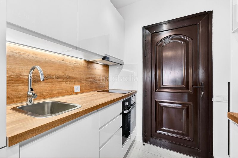 Foto f2b04d8e-3310-457b-af7a-2e76313d029a. Apartament a calle países bajos a San Eugenio Alto Adeje
