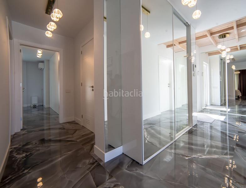 Foto 85b703e9-3587-4474-abc3-69dc8642ef27. Chalet exclusiva villa en la mejor zona de el duque, calle roque nublo en Adeje