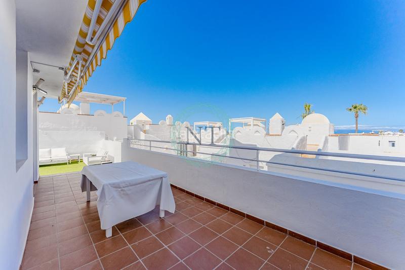 Foto 8ebda741-61ca-4052-bc03-8a474933bf25. Casa adossada a el mojón 19 a Callao Salvaje - Playa Paraíso Adeje