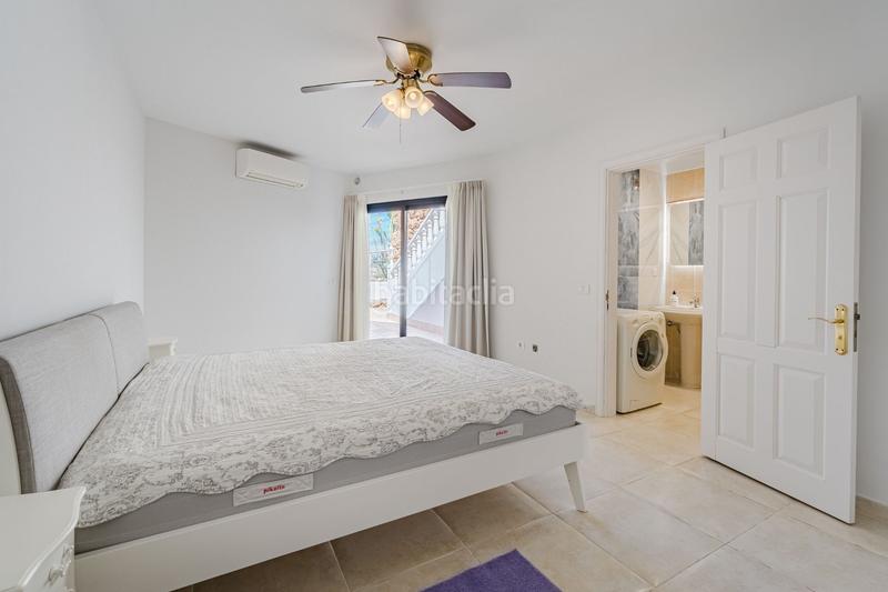 Foto 5c366aaa-f3fb-46ae-88c7-3b25a011856f. Chalet exclusiva villa de una planta con impresionantes vistas al mar y a las montañas en la zona del duque, tenerife south en Adeje