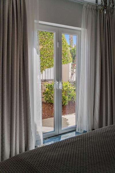 Foto fa10538d-38cb-4382-94ca-8210fb782103. Chalet exclusiva villa de una planta con impresionantes vistas al mar y a las montañas en la zona del duque, tenerife south en Adeje