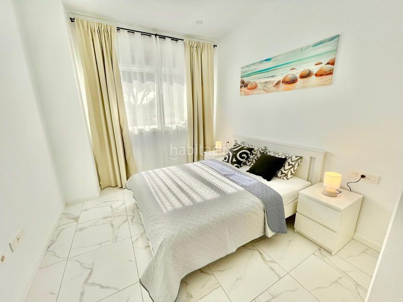 Foto 149b948f-5fb4-4d66-aebe-03b8738478f4. Alquiler apartamento moderno apartamento en edificio libra en Adeje