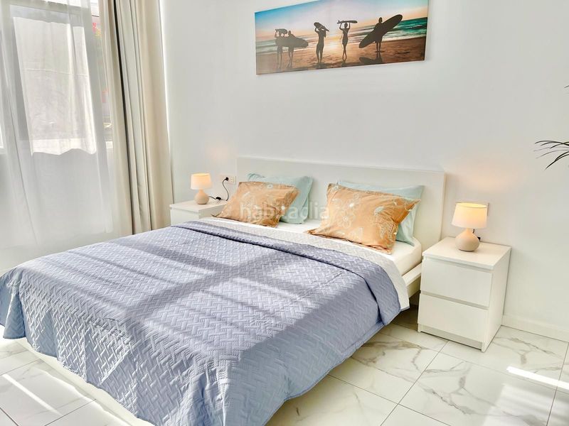 Foto 93a566e3-1aa9-4d1f-93bc-b3e06021fe27. Alquiler apartamento moderno apartamento en edificio libra en Adeje