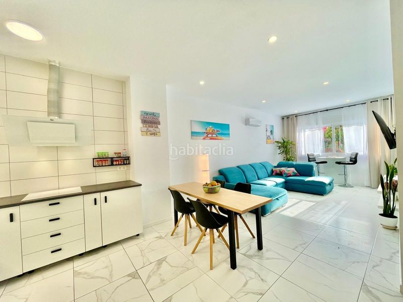 Foto d87c9fc3-725d-495c-b860-2b40137eecc9. Alquiler apartamento moderno apartamento en edificio libra en Adeje