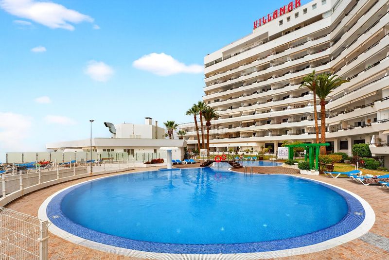 Foto fba2be41-a856-48a7-a3b9-79be95e0cd3a. Estudi amb piscina a San Eugenio Bajo Adeje
