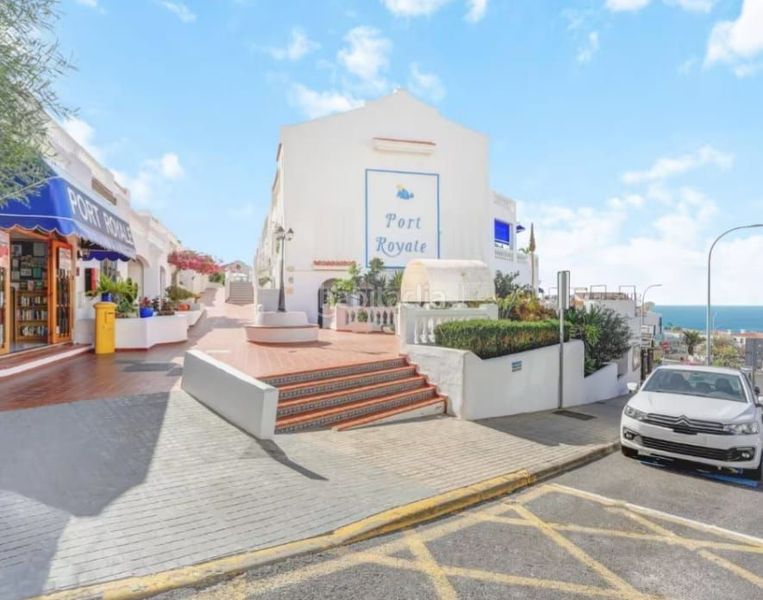 Foto 05f4901a-8aeb-4873-9123-9ca26ddbe804. Apartament amb piscina a Los Cristianos Arona