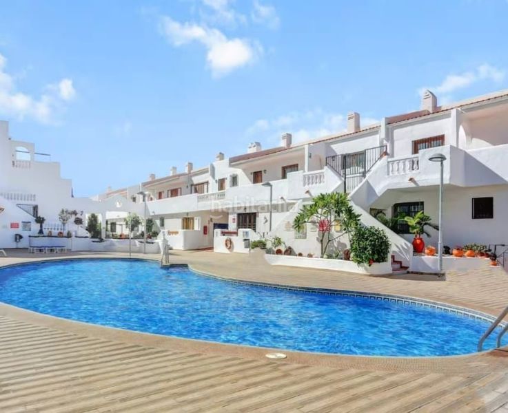 Foto 53e4ca47-db1b-4021-9cd8-7246dc519b20. Apartament amb piscina a Los Cristianos Arona