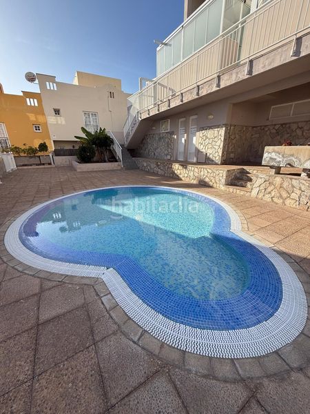 Foto bcc8badc-97ba-44b9-aece-5b1dbcc3b703. Casa amb piscina a Callao Salvaje - Playa Paraíso Adeje