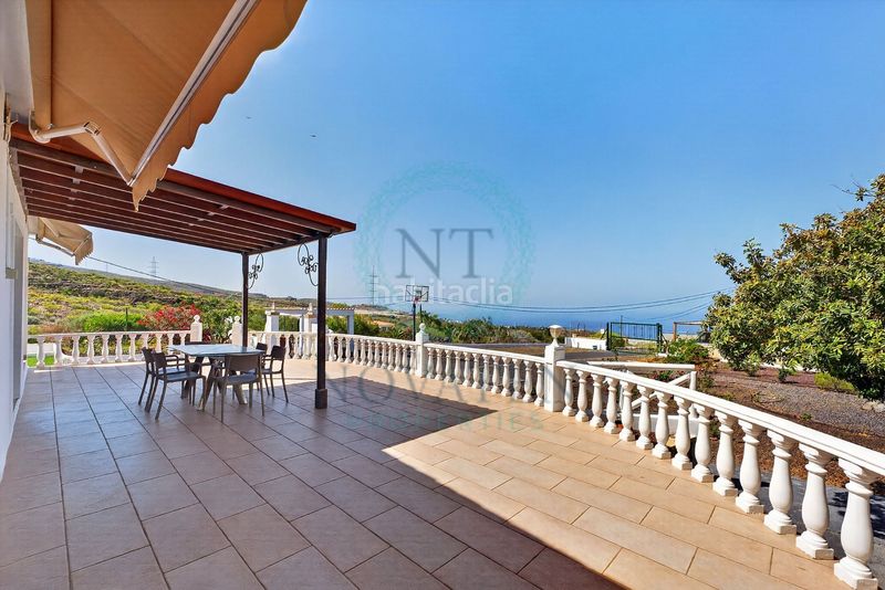 Foto 145c7c5a-9a79-43a5-b270-a08de3902a8b. Casa a Playa de San Juan Guía de Isora