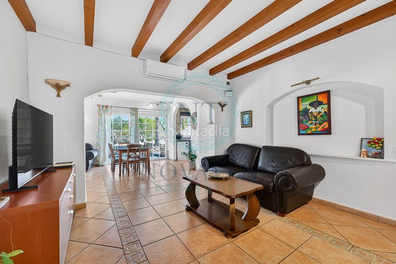 Foto 2ac56d30-bd99-47cc-b5f3-f29c3bc431e6. Casa a Playa de San Juan Guía de Isora