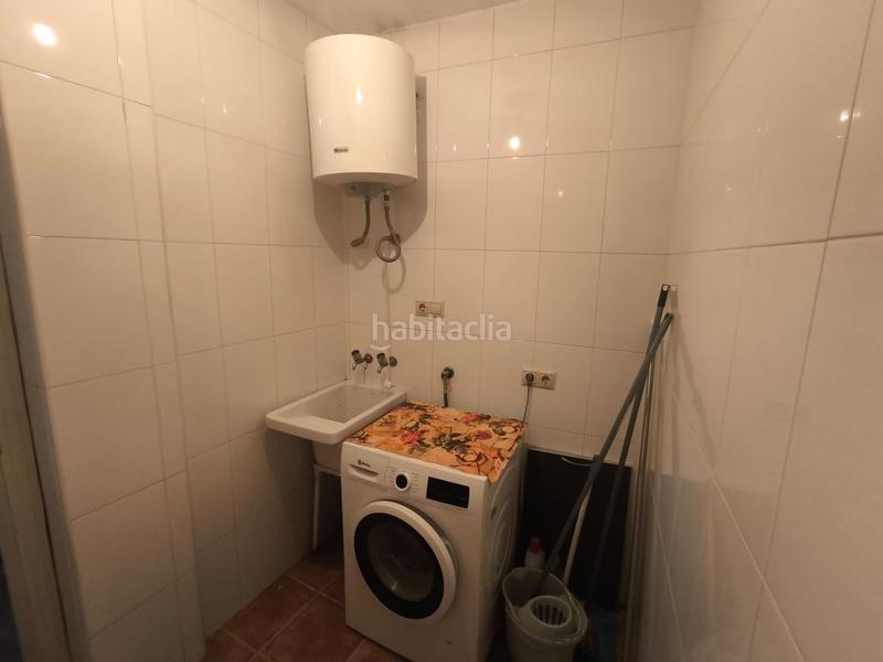 Foto 10c168a8-16d7-4dc6-8fe7-ab599a491fc8. Casa adosada bonita casa málaga en Alameda